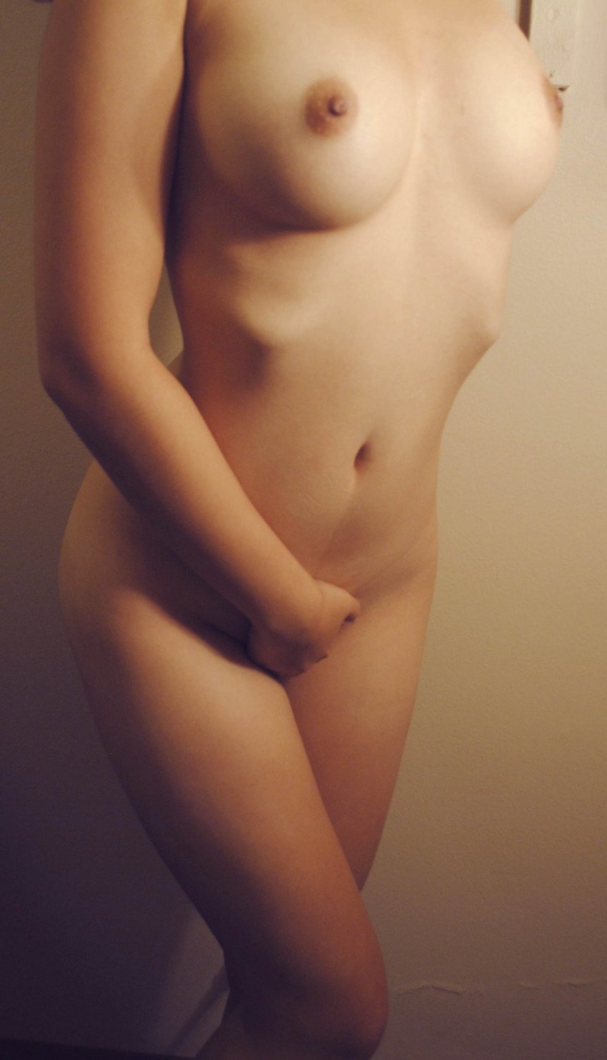 голые с первым размером груди фото 117